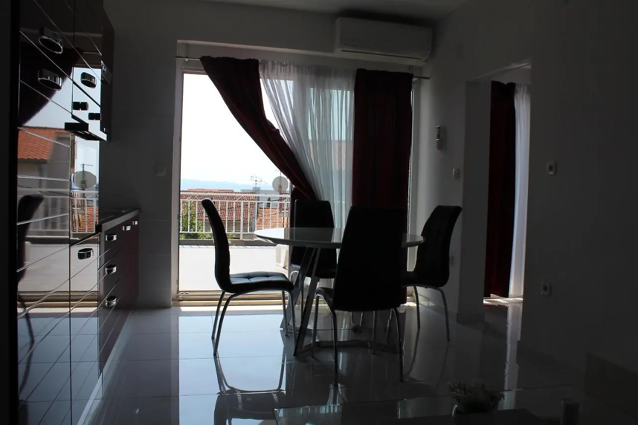 Luxury Apartment Maestral - Private Pool Split