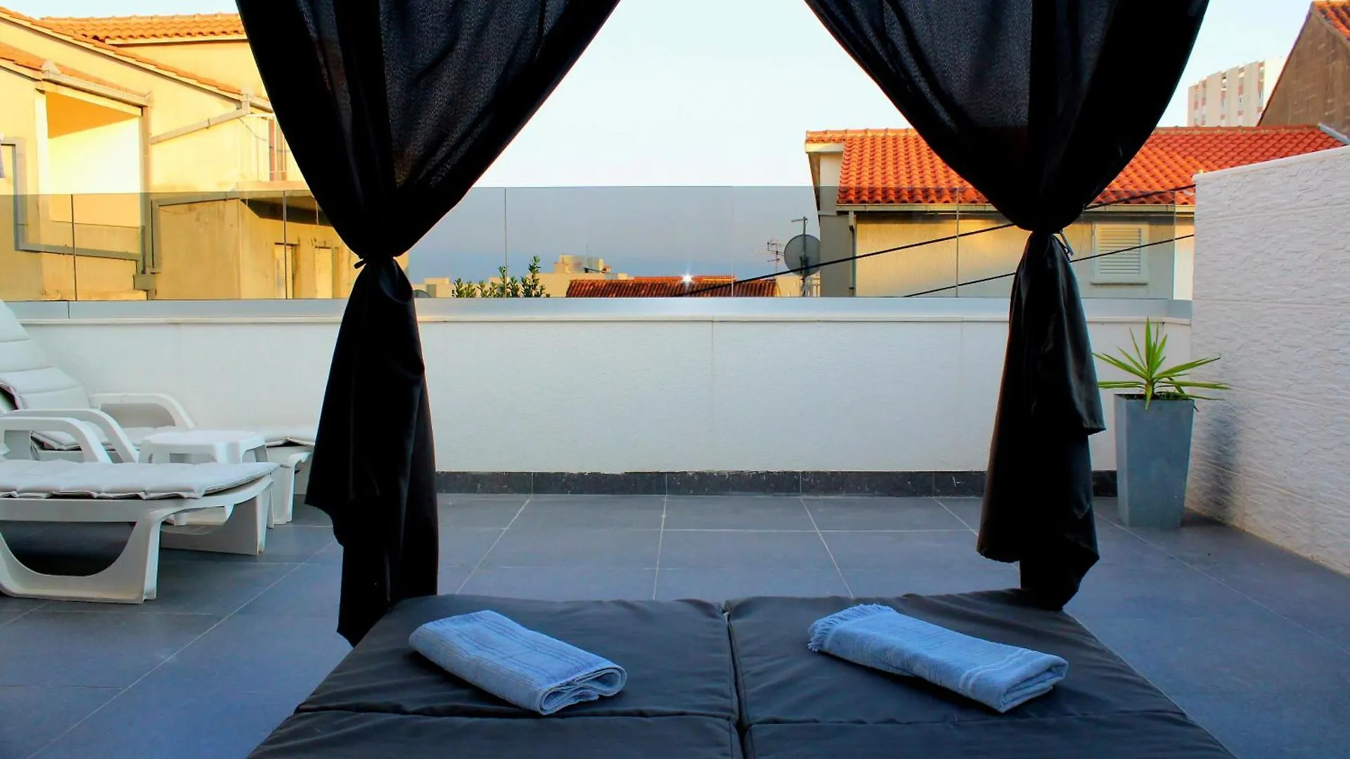 Luxury Apartment Maestral - Private Pool Split 0*,